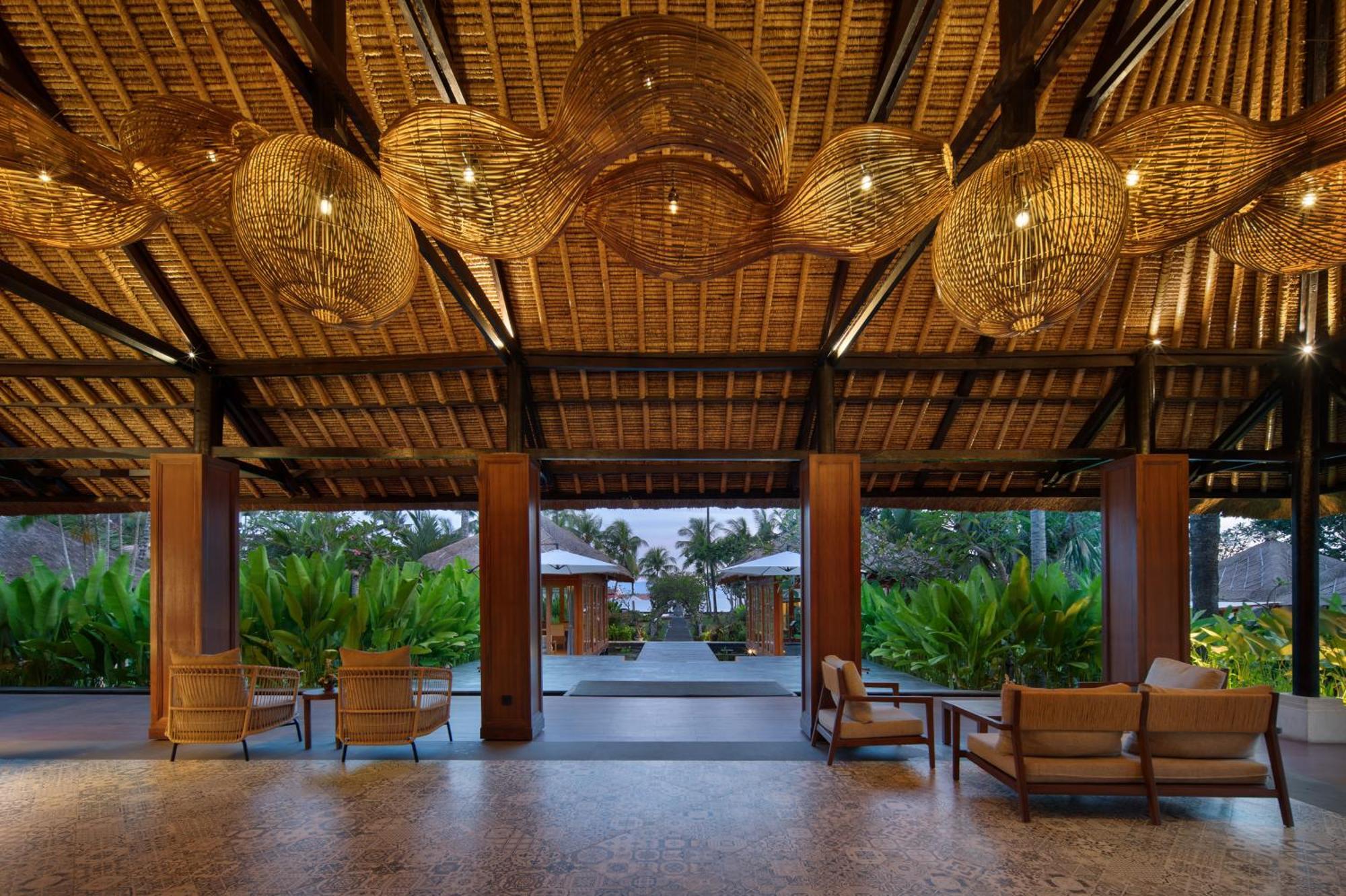 Nirwana Beach & Resort Candidasa Exterior foto